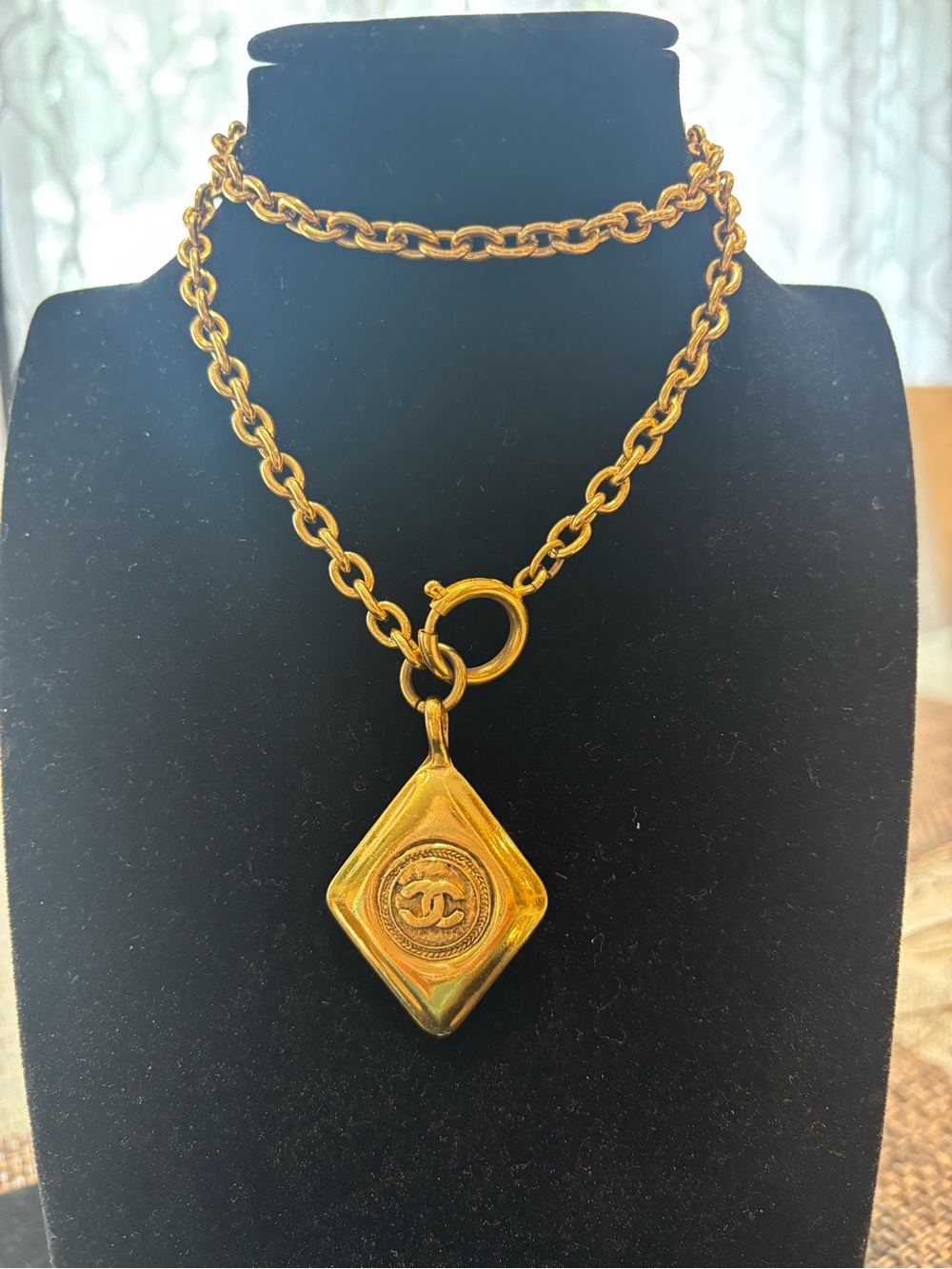 CHANEL Gold-Tone Chain Necklace with Diamond Logo Pendant